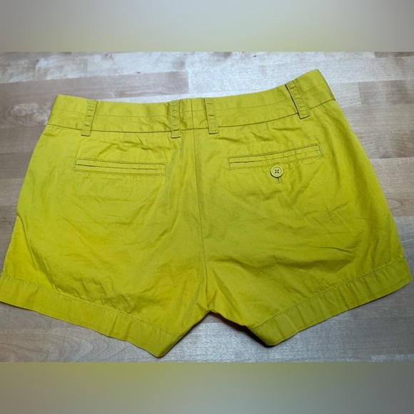 J. Crew Women’s Cotton Chino Broken-In Shorts 3” Inseam Mustard/Yellow Size 4 - Picture 5 of 9